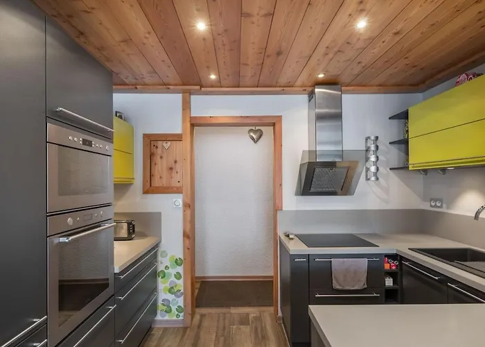 Daire Skis Aux Pieds - 9 Personnes - Val Thorens