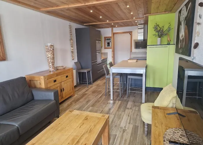 Skis Aux Pieds - 9 Personnes -