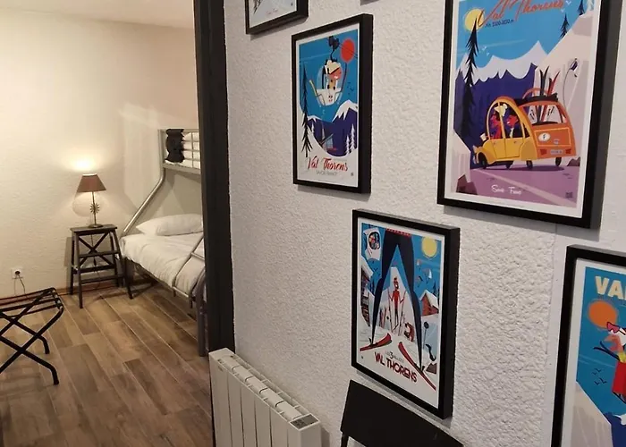 Skis Aux Pieds - 9 Personnes - * Val Thorens